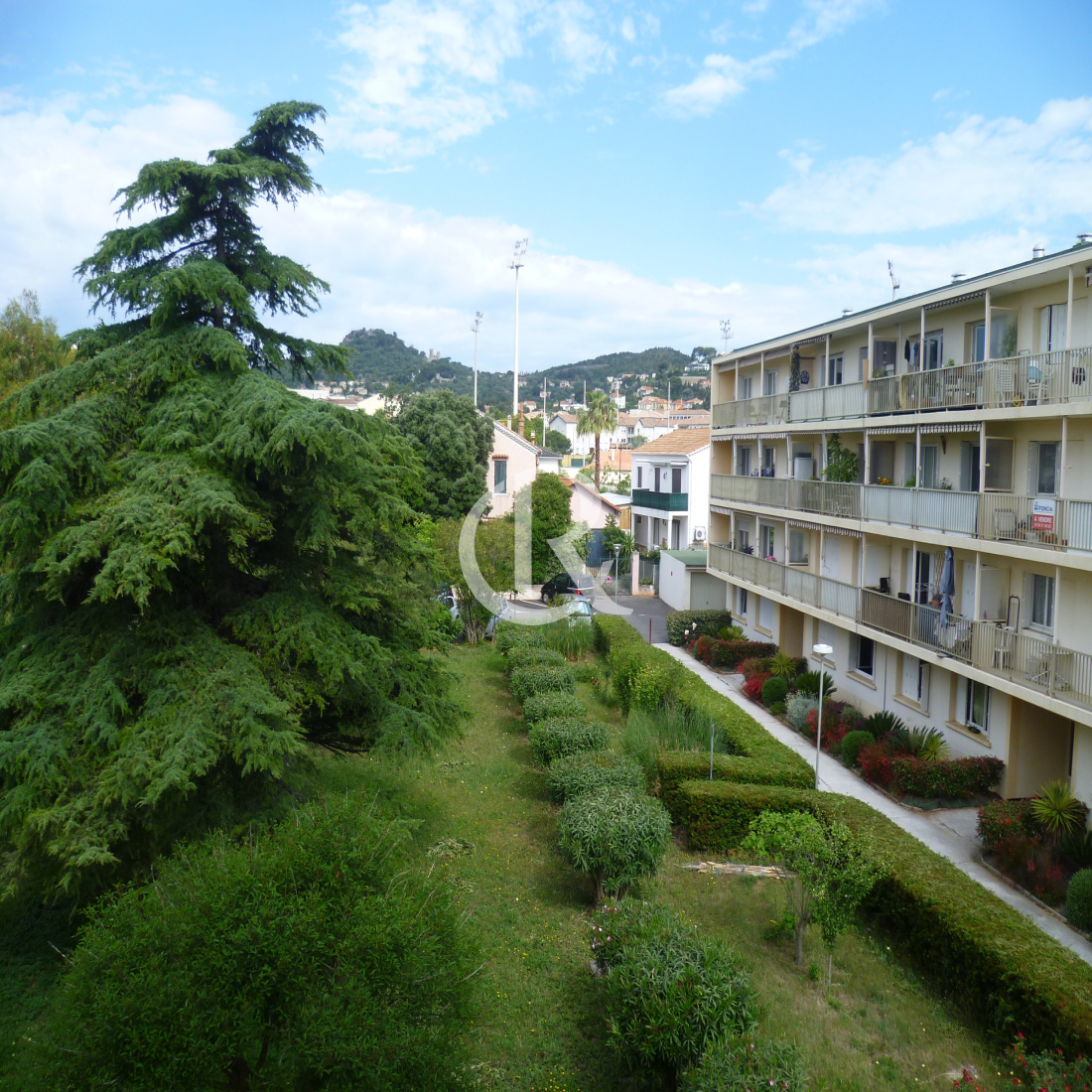 location appartement Hyères HYERES quartier EST Ripoll